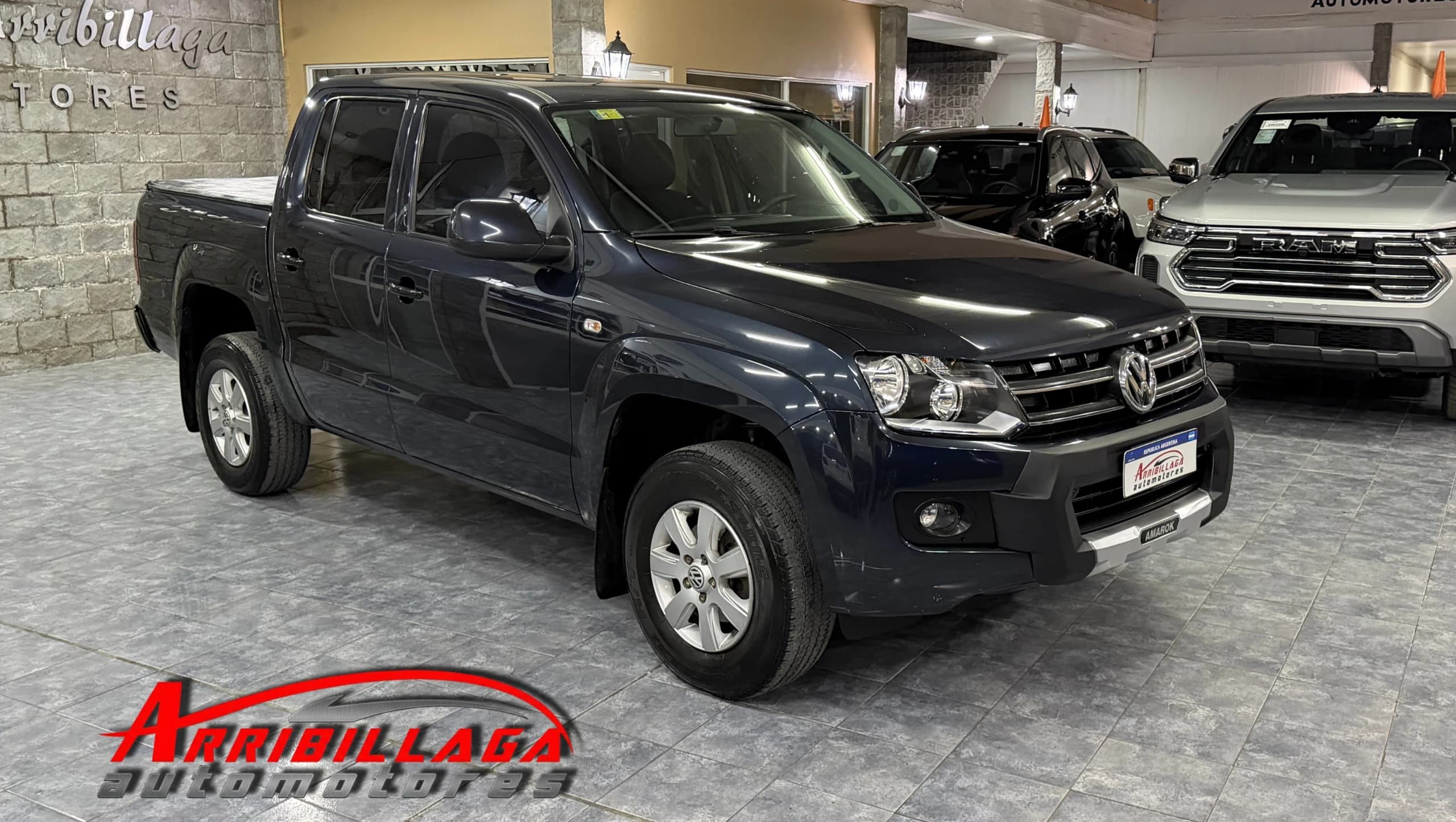 Volkswagen Amarok Trendline 4x4 MT 2.0 TDI 180CV DC 2013 Necochea