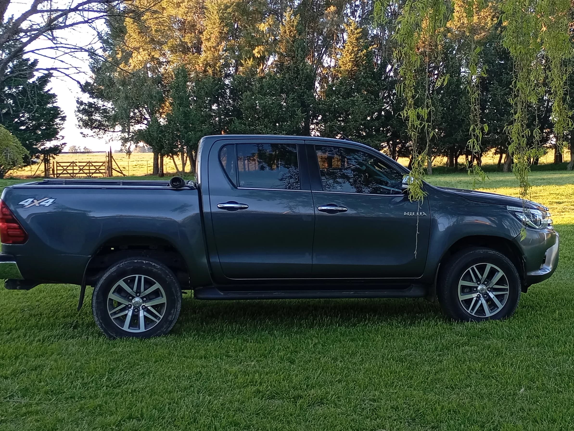 Toyota Hilux 2017