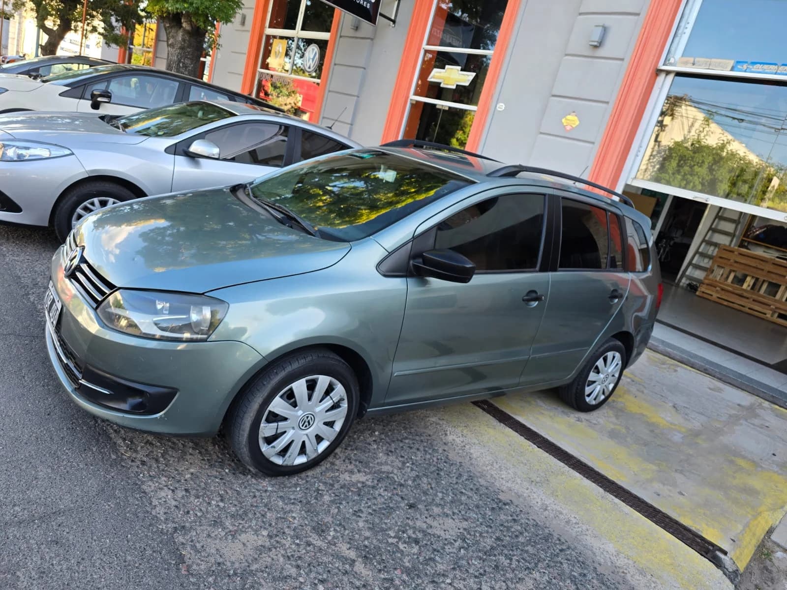 Volkswagen Suran 2021