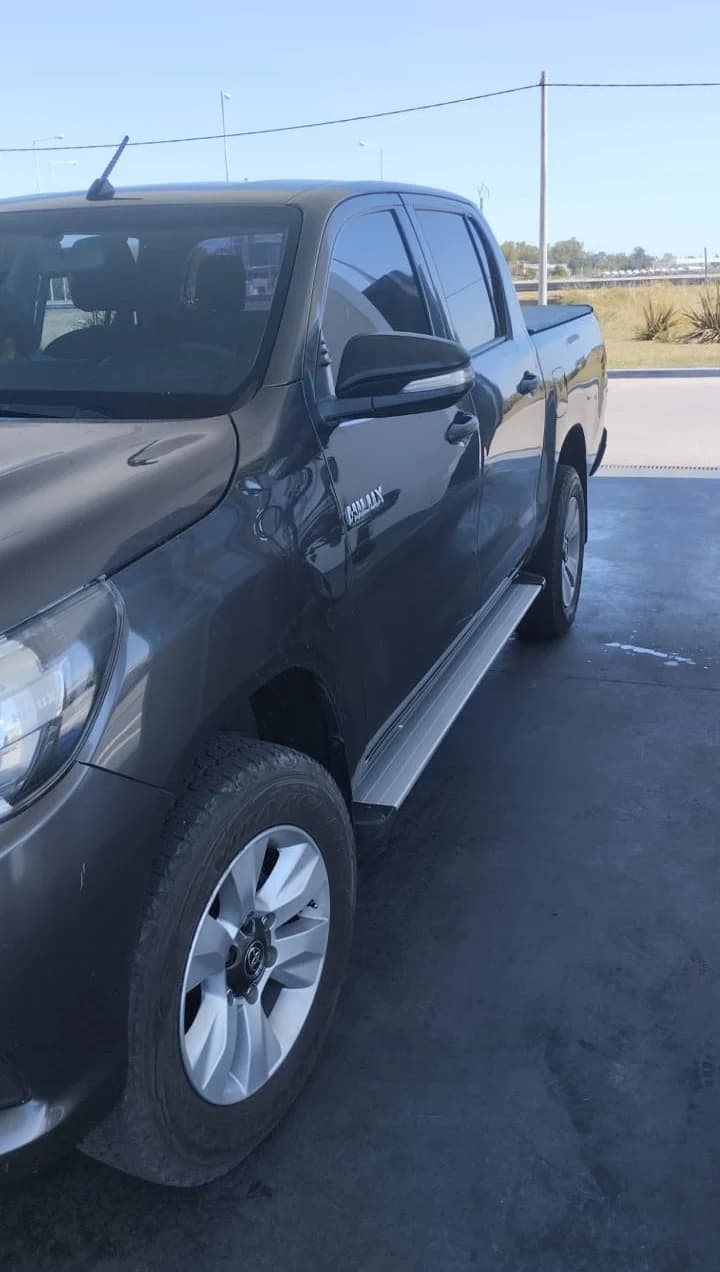 Toyota Hilux 2017