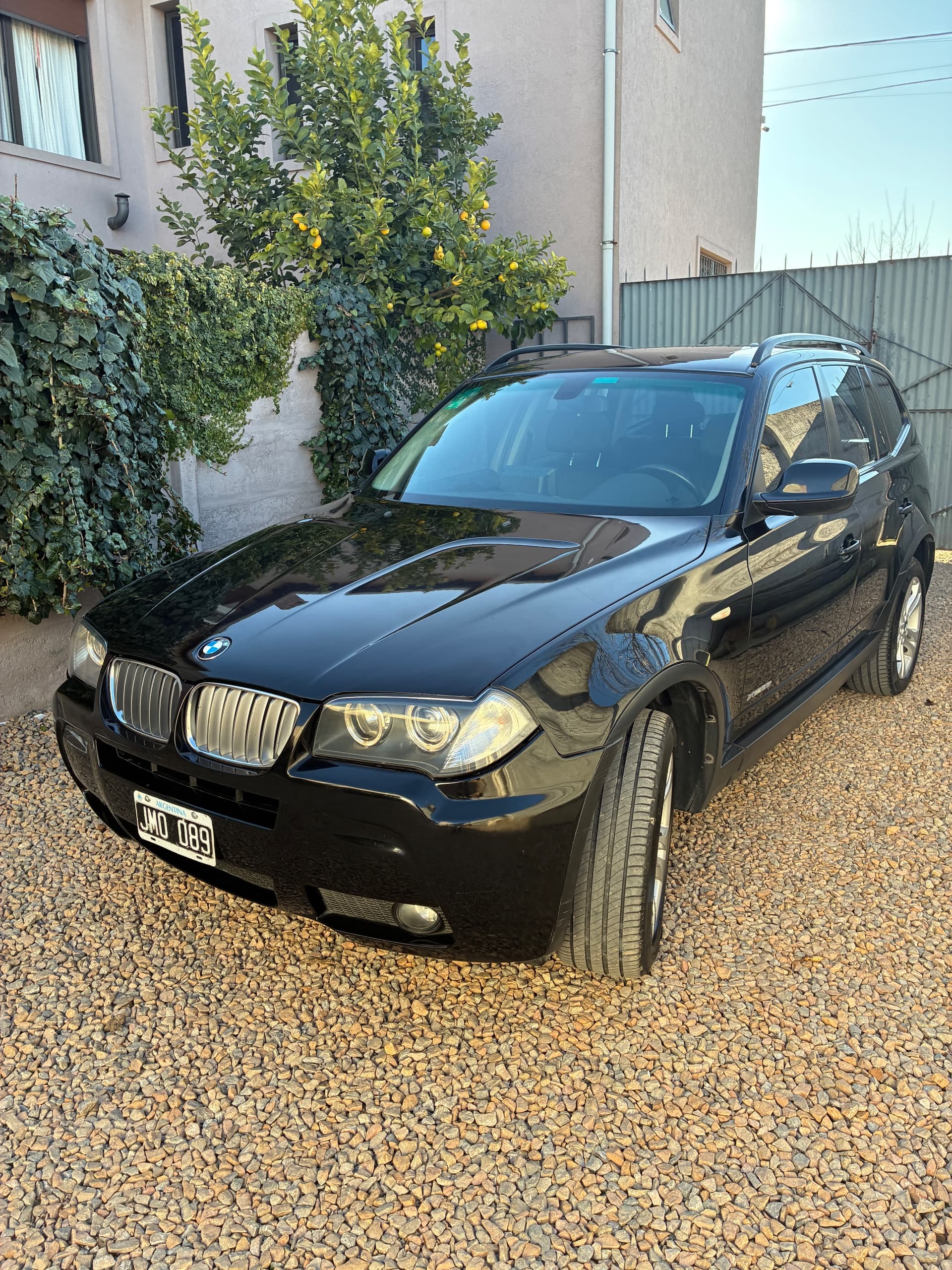 BMW X3 2011