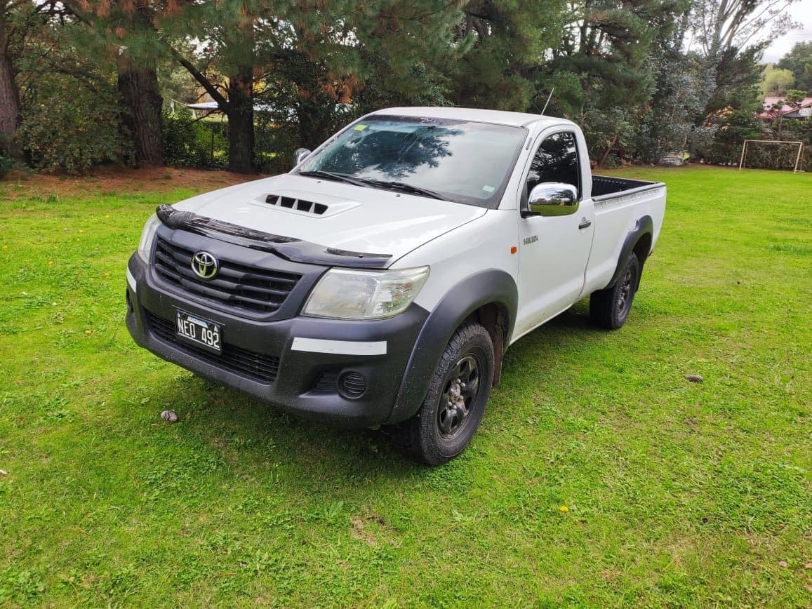 Toyota Hilux 2013