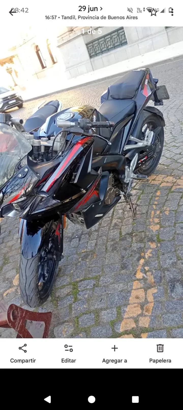 Bajaj Rouser 200 RS 2017