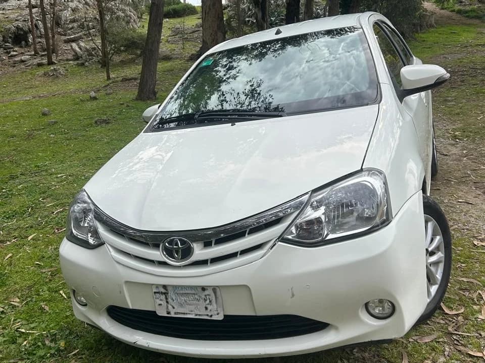 Toyota Etios 2015 XLS