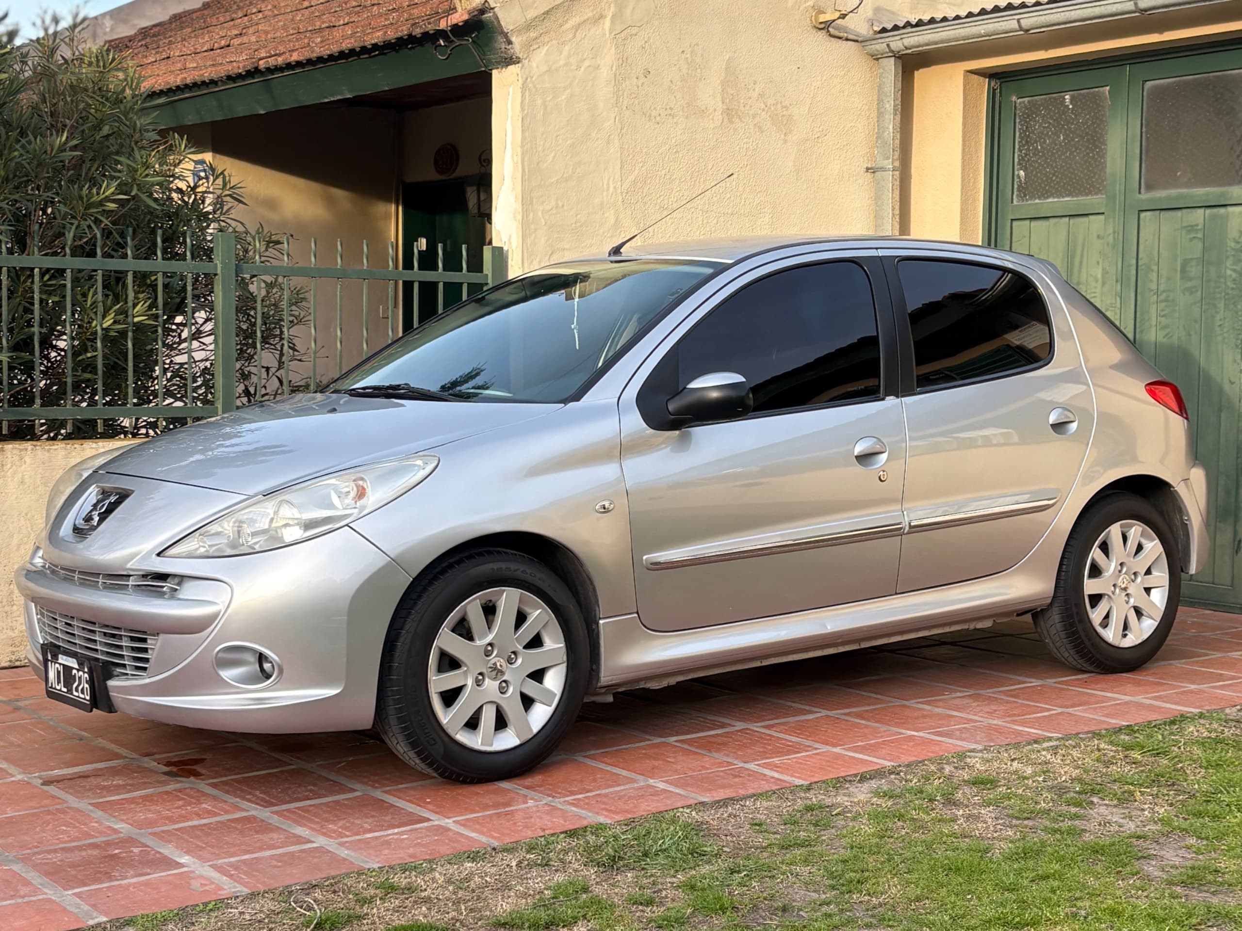 Peugeot 207 2013